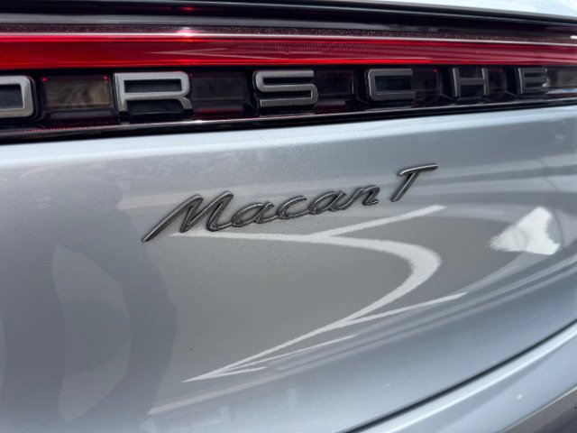 Used 2024 Porsche Macan Turbo AWD/4WD image 50