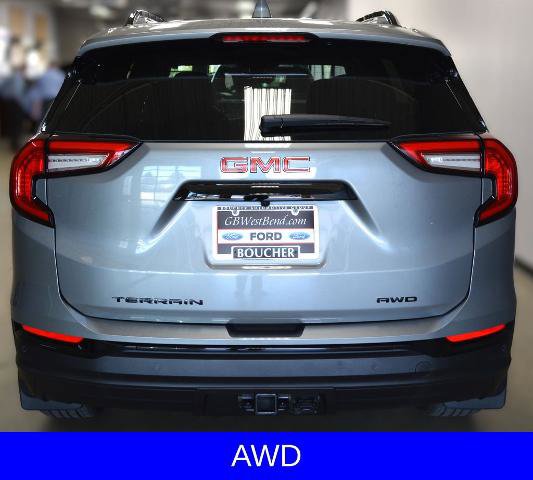 Used 2023 GMC Terrain SLE w/ Driver Convenience Package AWD/4WD image 5