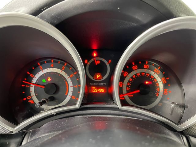 Used 2015 Scion tC image 3