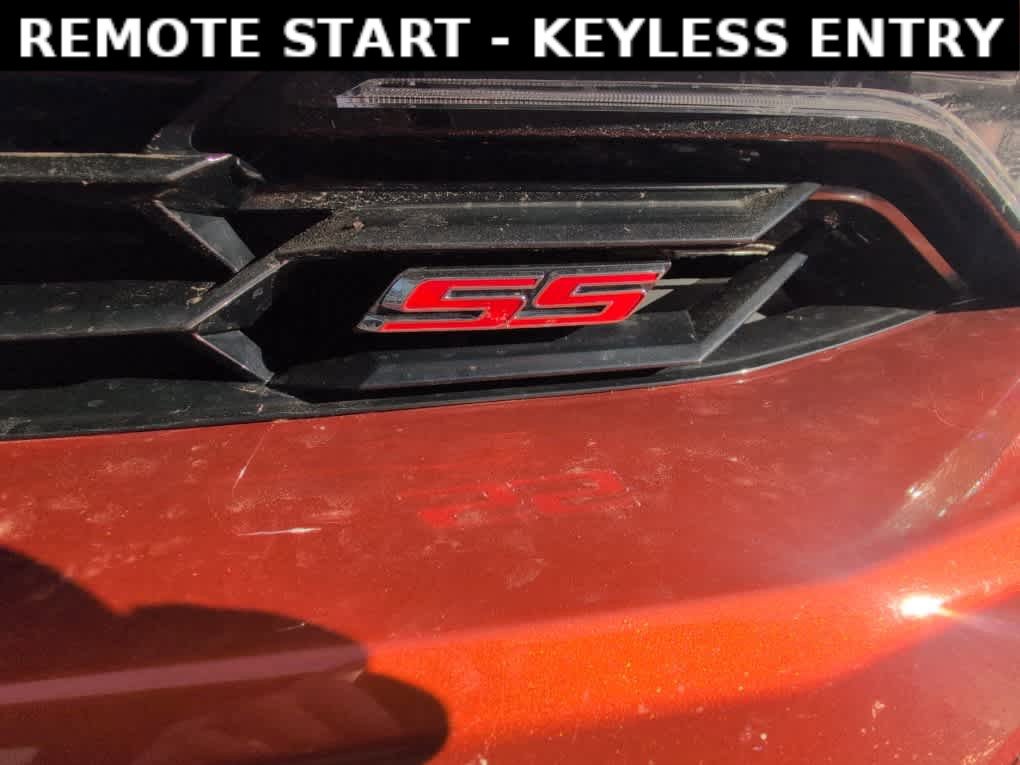 Used 2023 Chevrolet Camaro SS w/ Design Package 2 image 3