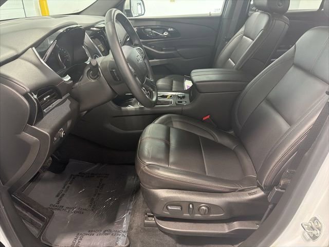 Used 2023 Chevrolet Traverse RS AWD/4WD image 9