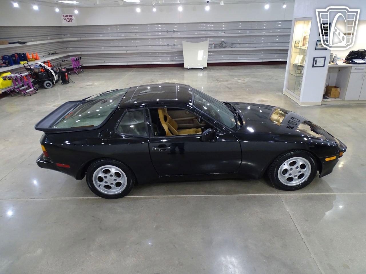 Used 1987 Porsche 944 S RWD image 18