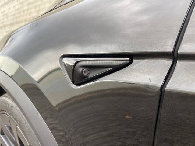 Used 2022 Tesla Model X Plaid AWD/4WD image 10