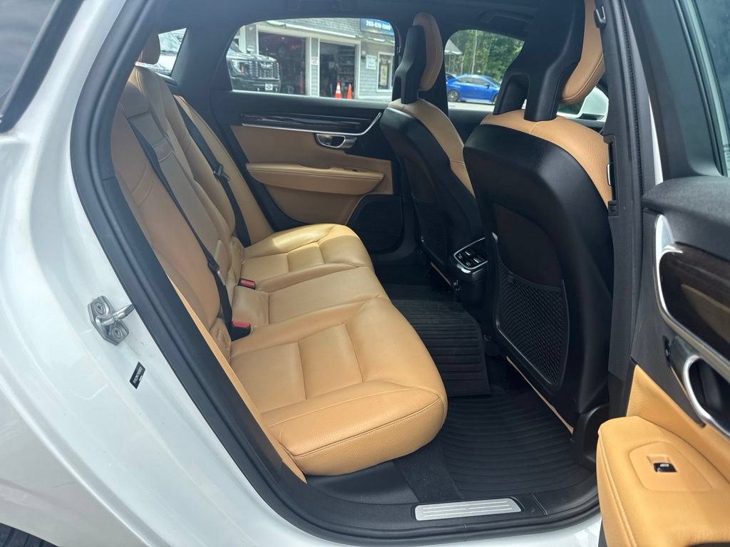 Used 2017 Volvo S90 T6 Momentum w/ Vision Package AWD/4WD image 34