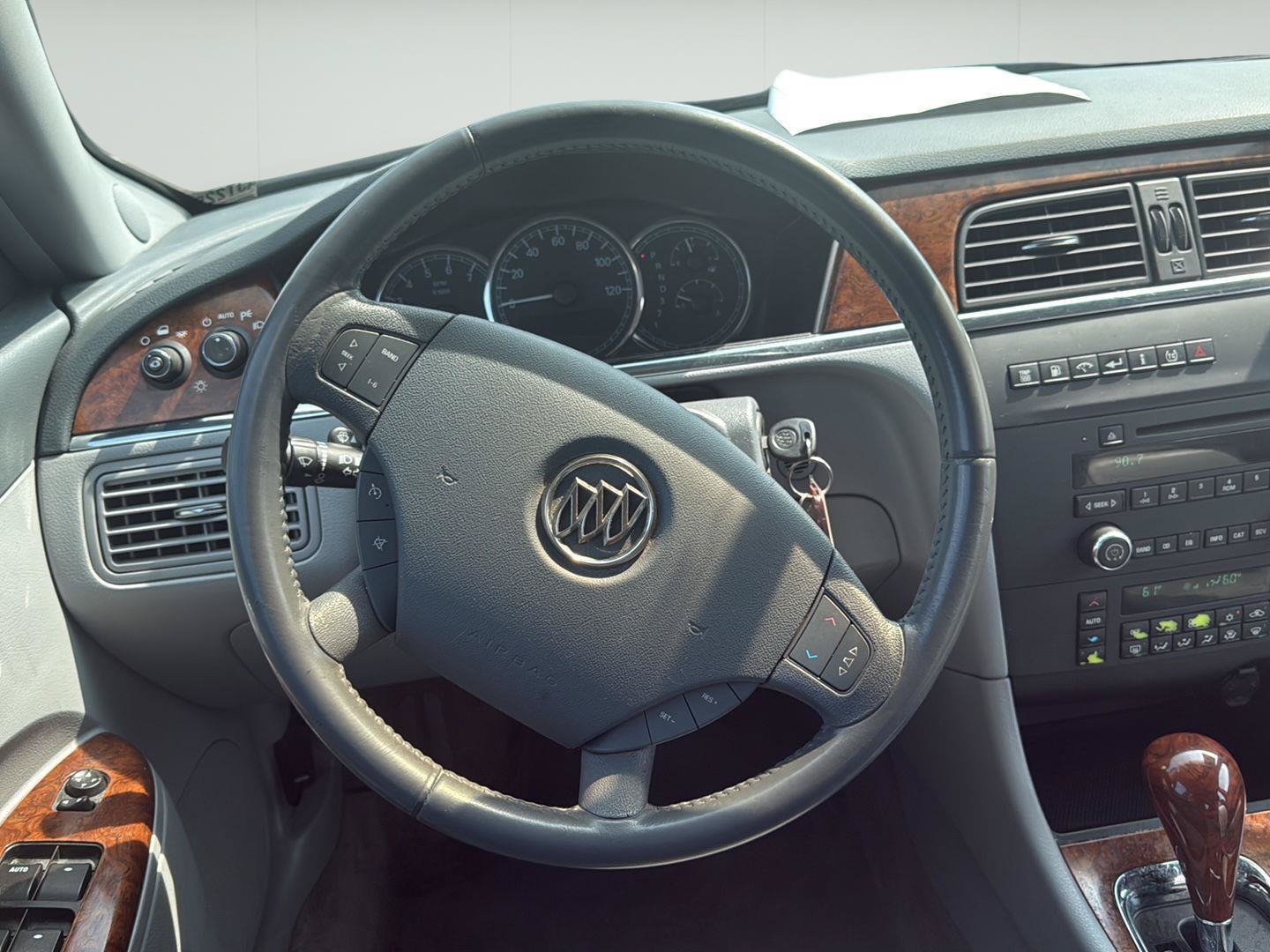 Used 2005 Buick LaCrosse CXL w/ Gold Convenience Package FWD image 11