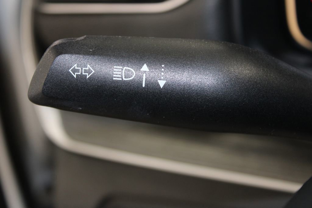 Used 2023 Jeep Wagoneer Series II image 39