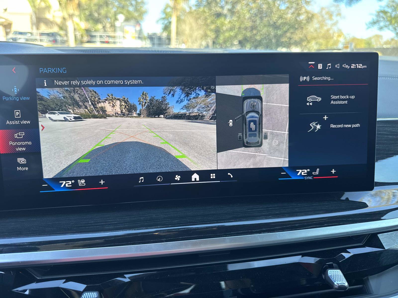 Used 2024 BMW X7 M60i image 25