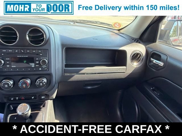 Used 2017 Jeep Patriot High Altitude AWD/4WD image 29