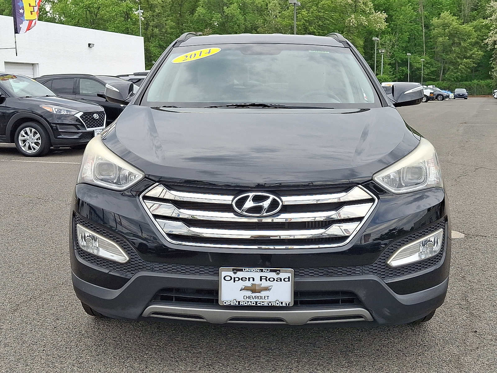 Used 2014 Hyundai Santa Fe Sport 2.0T w/ Navigation Package 06 AWD/4WD image 2