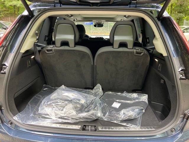 New 2026 Volvo XC90 T8 Plus AWD/4WD image 21