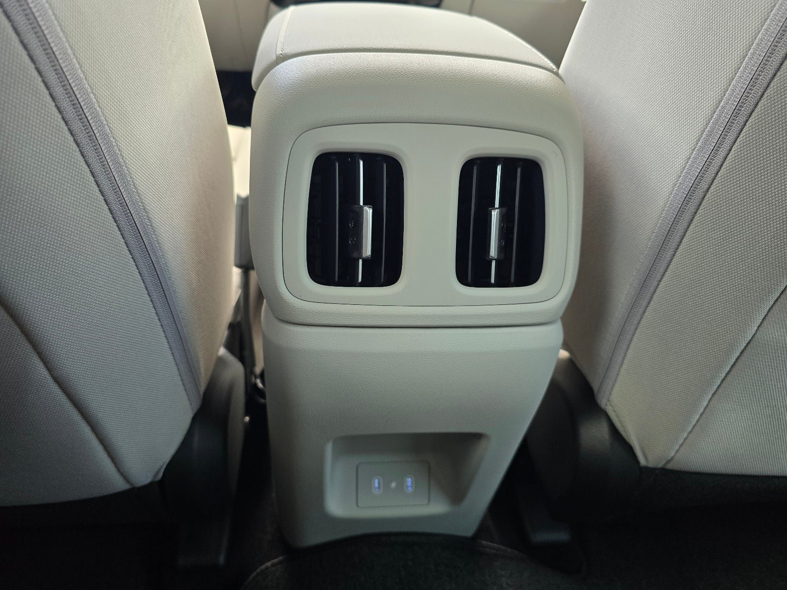 New 2026 Hyundai Tucson Blue SE FWD image 23