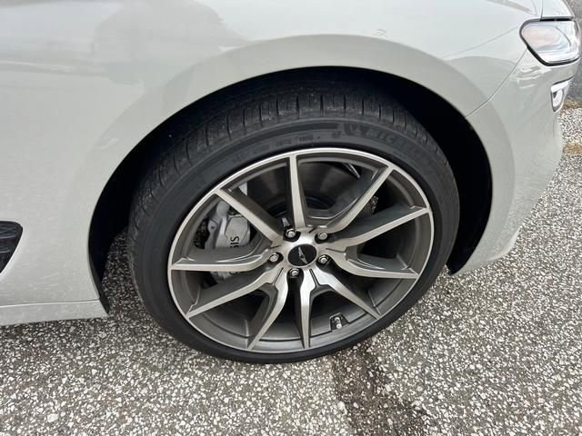 Used 2024 Genesis G70 2.5T image 33