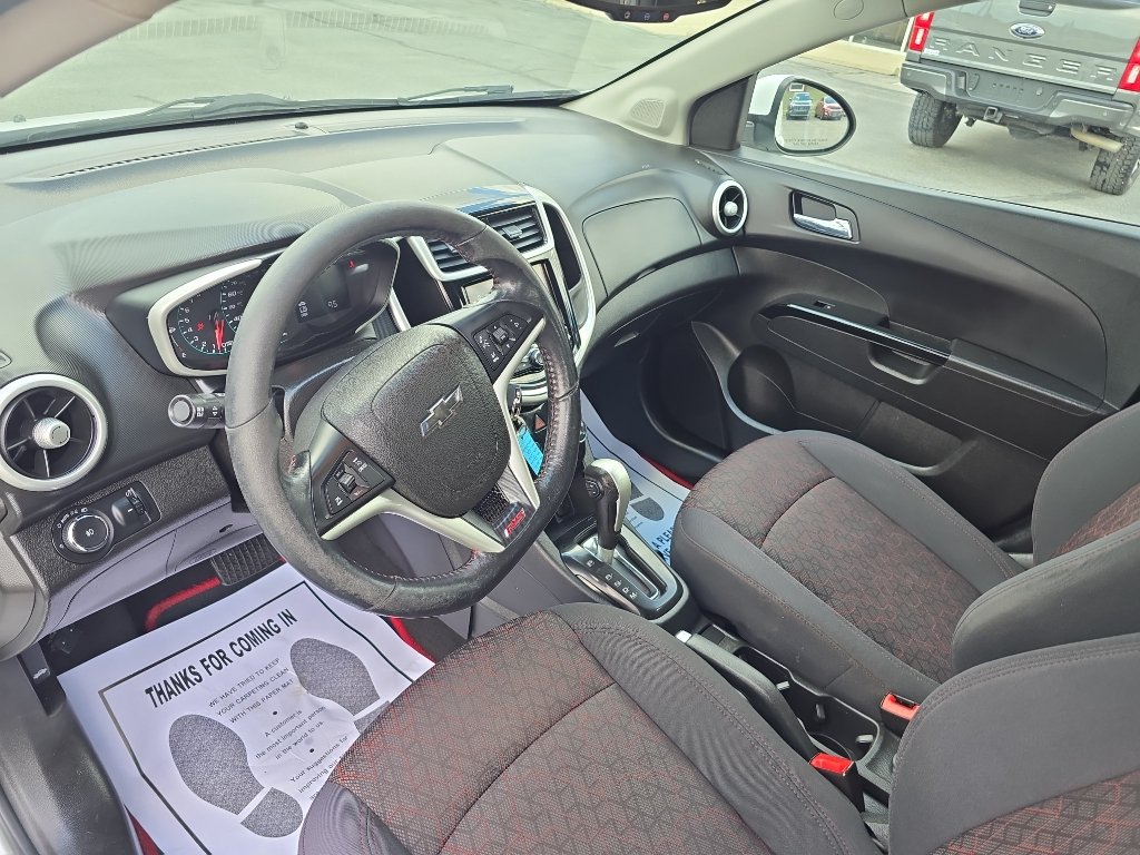 Used 2018 Chevrolet Sonic LT FWD image 14