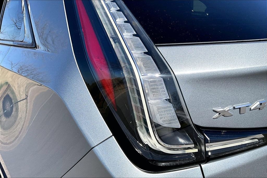 Used 2024 Cadillac XT4 Sport image 32