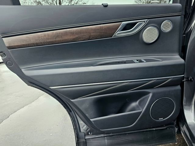 Used 2023 Genesis GV80 2.5T w/ Prestige 20" Package image 25