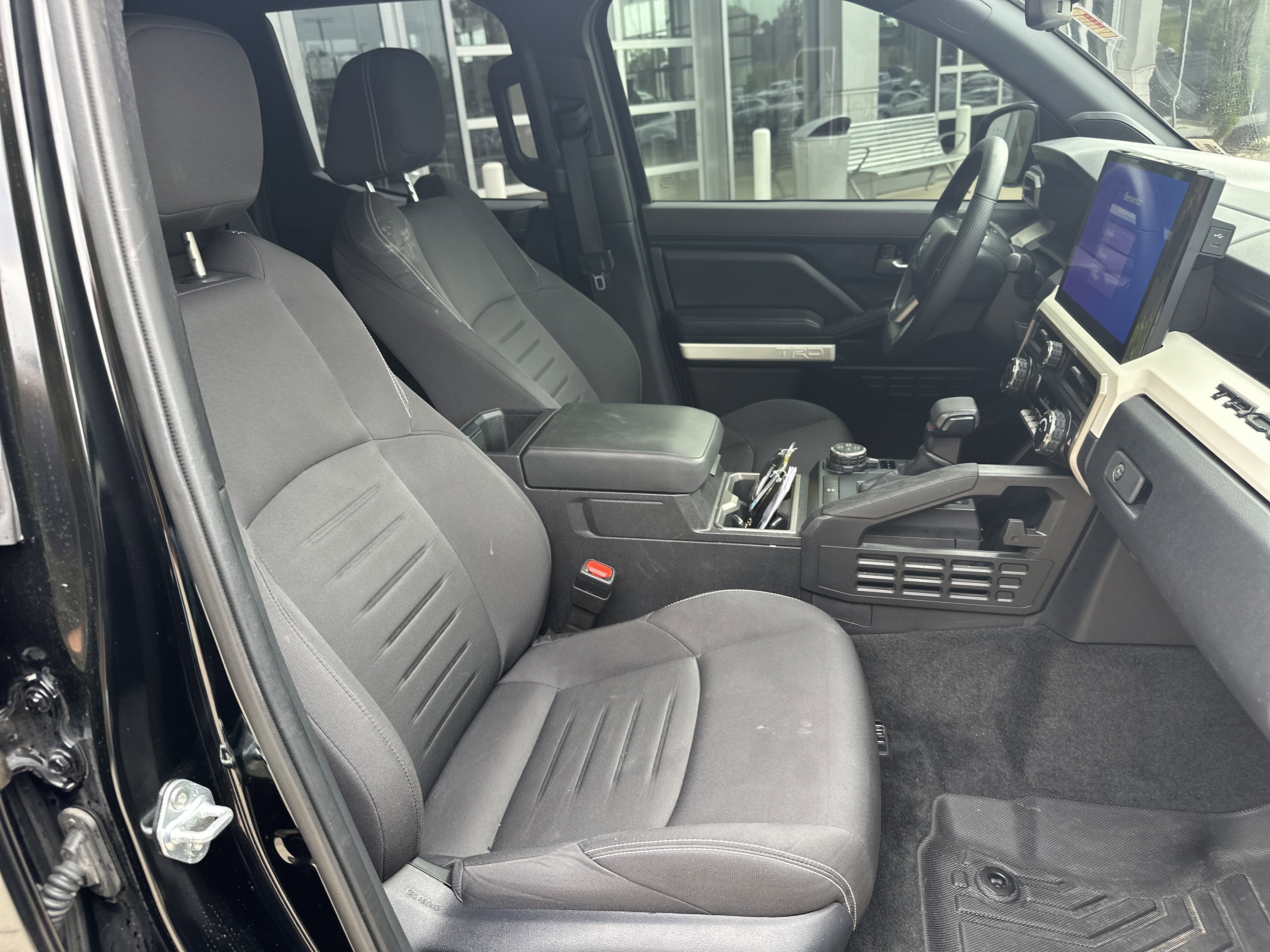 Used 2024 Toyota Tacoma TRD Off-Road w/ TRD Off Road Upgrade Package AWD/4WD image 25