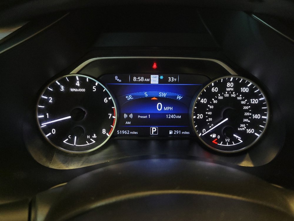 Used 2019 Nissan Murano Platinum w/ Cargo Package image 23