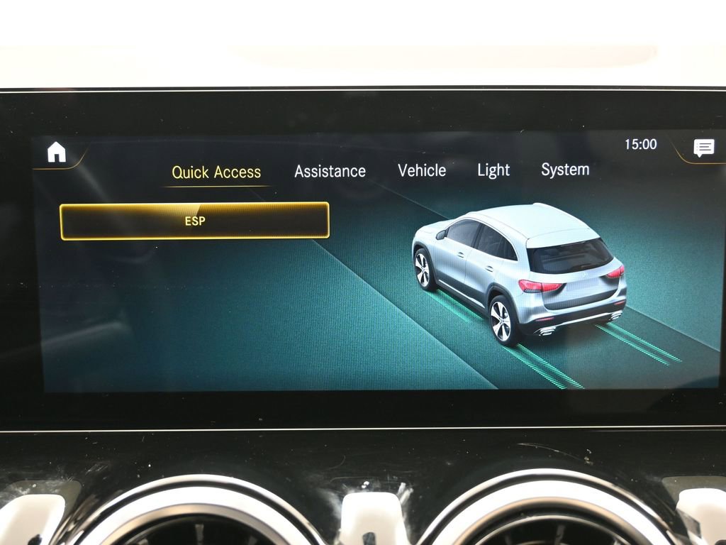 Used 2022 Mercedes-Benz GLA 250 w/ Premium Package Lite image 27