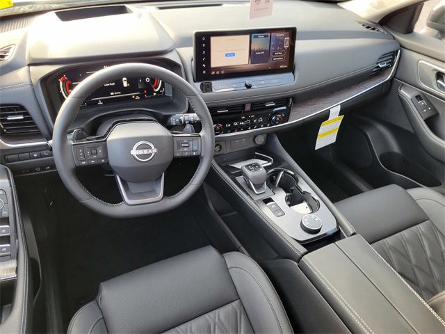 New 2026 Nissan Rogue Platinum image 33