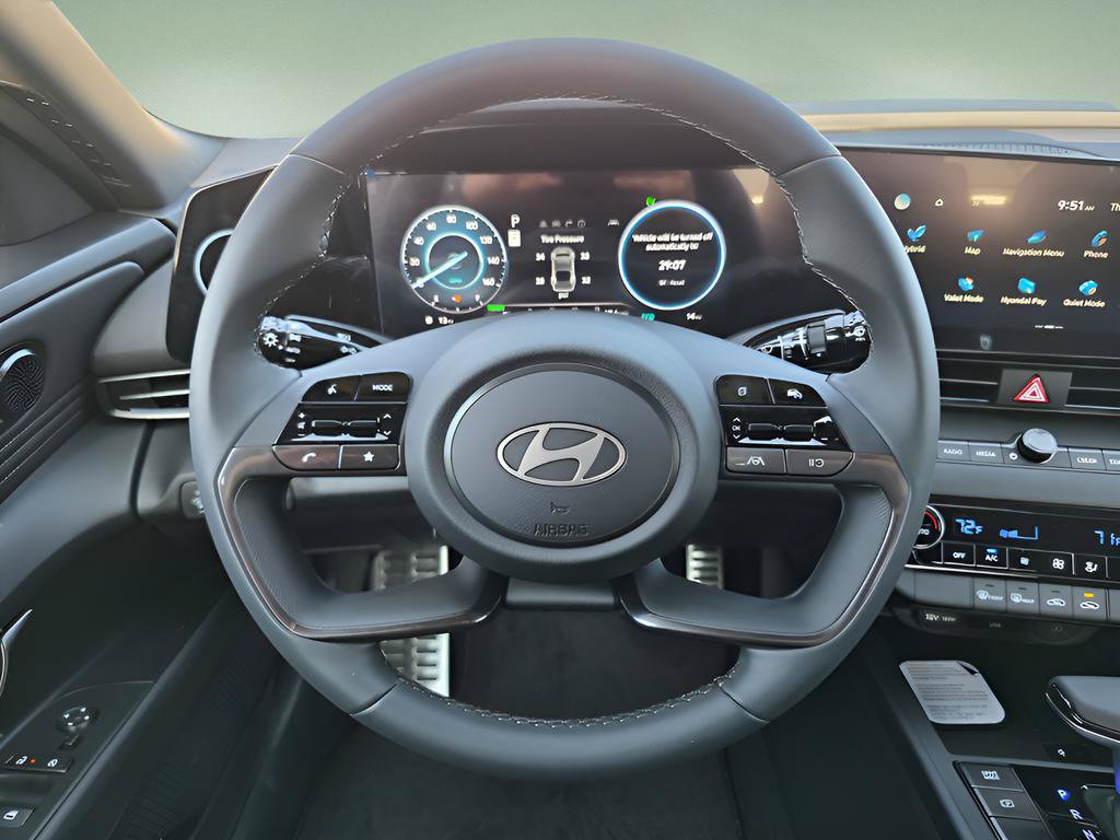 New 2026 Hyundai Elantra SEL FWD image 16