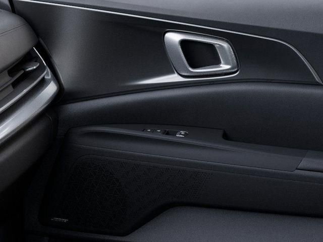 New 2025 Kia Carnival SX Prestige image 27