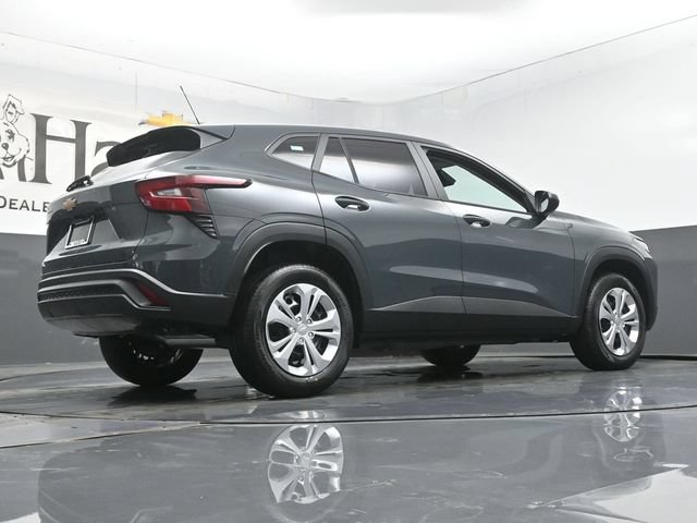 New 2026 Chevrolet Trax LS FWD image 11