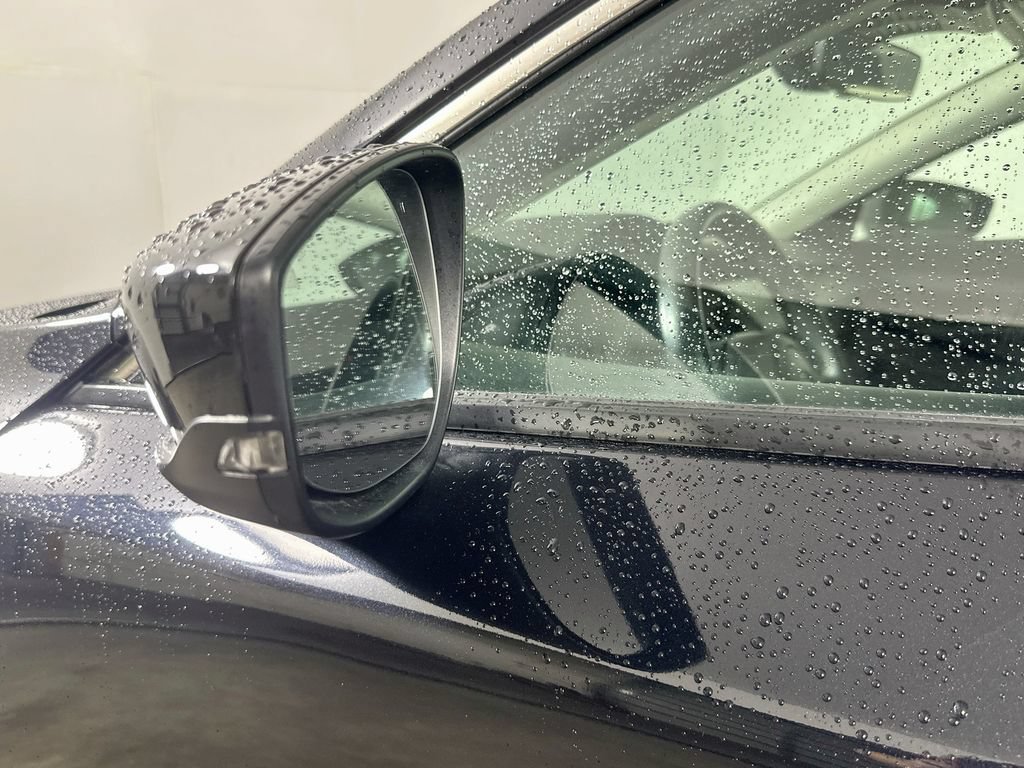 Used 2024 MAZDA MAZDA3 s FWD image 35