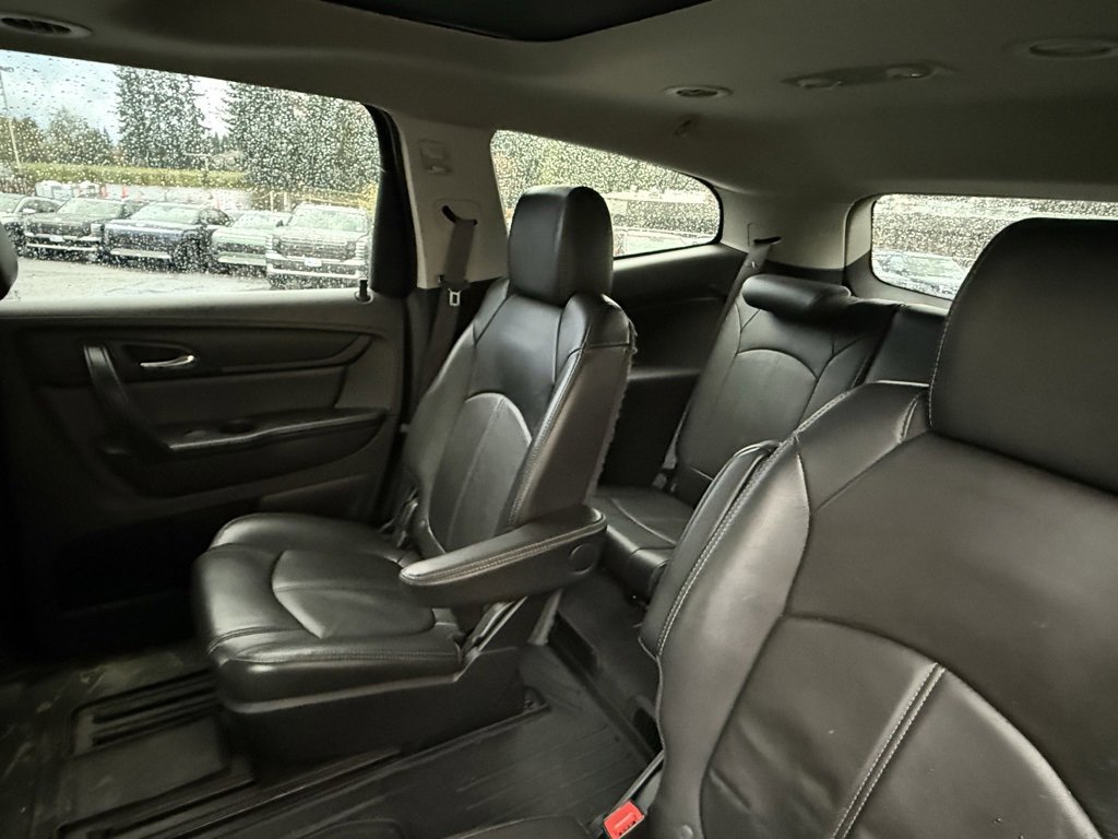 Used 2014 Chevrolet Traverse LT w/ LPO, 'HIT The Road' Package image 4