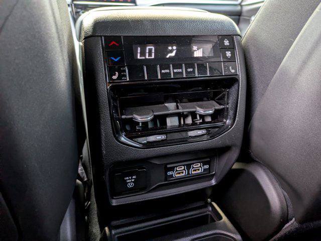 Certified 2025 Jeep Grand Cherokee L Limited w/ Trailer Tow Package AWD/4WD image 16