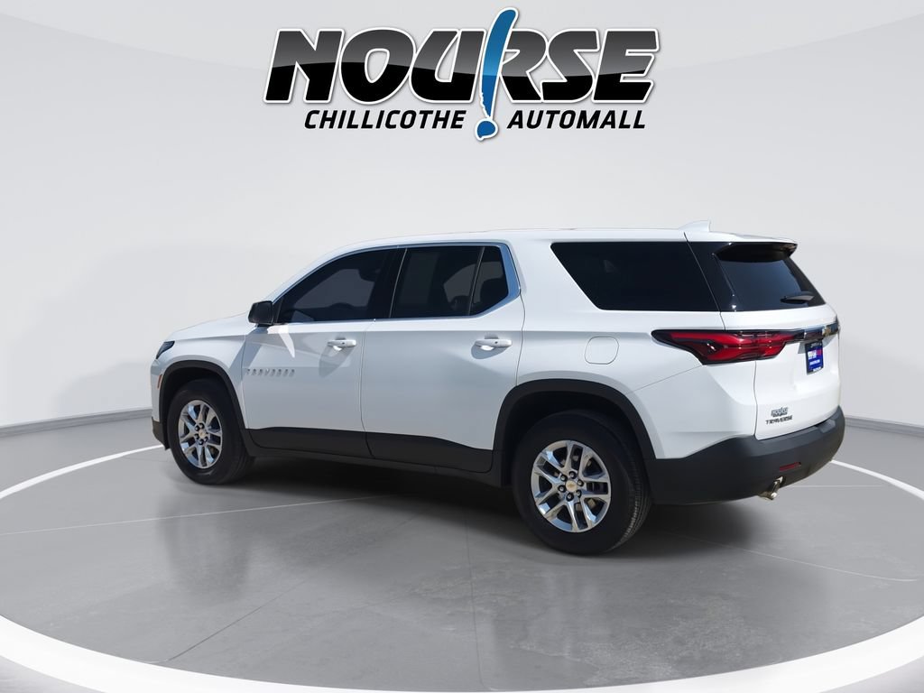 Used 2023 Chevrolet Traverse LS w/ LPO, Cargo Package FWD image 6