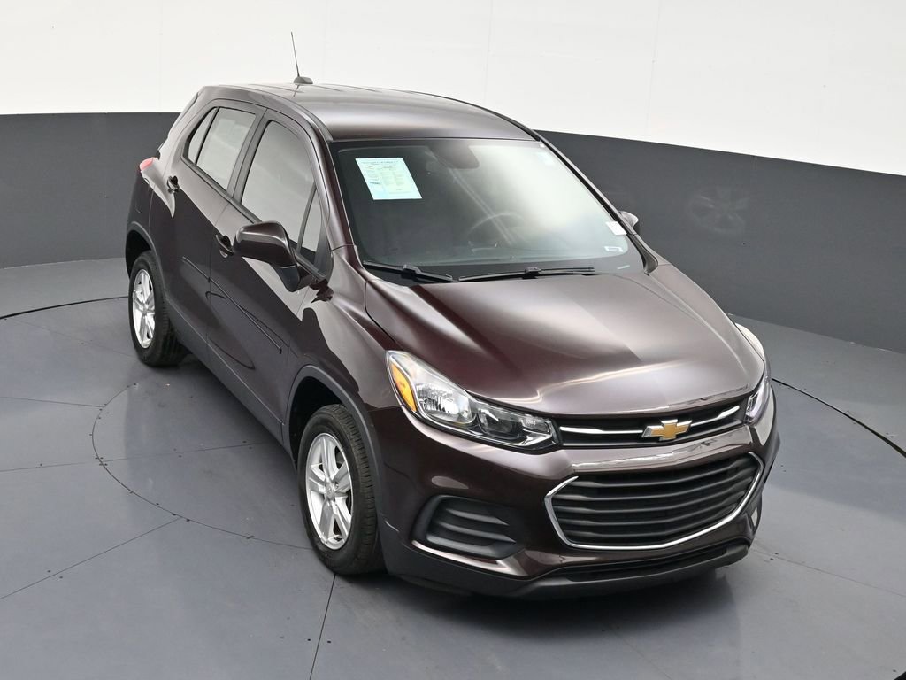 Used 2021 Chevrolet Trax LS image 19