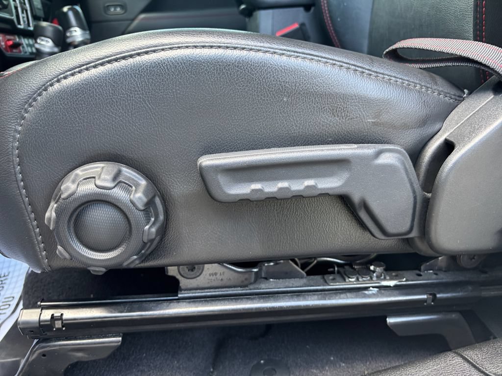 Used 2021 Jeep Gladiator Rubicon AWD/4WD image 25