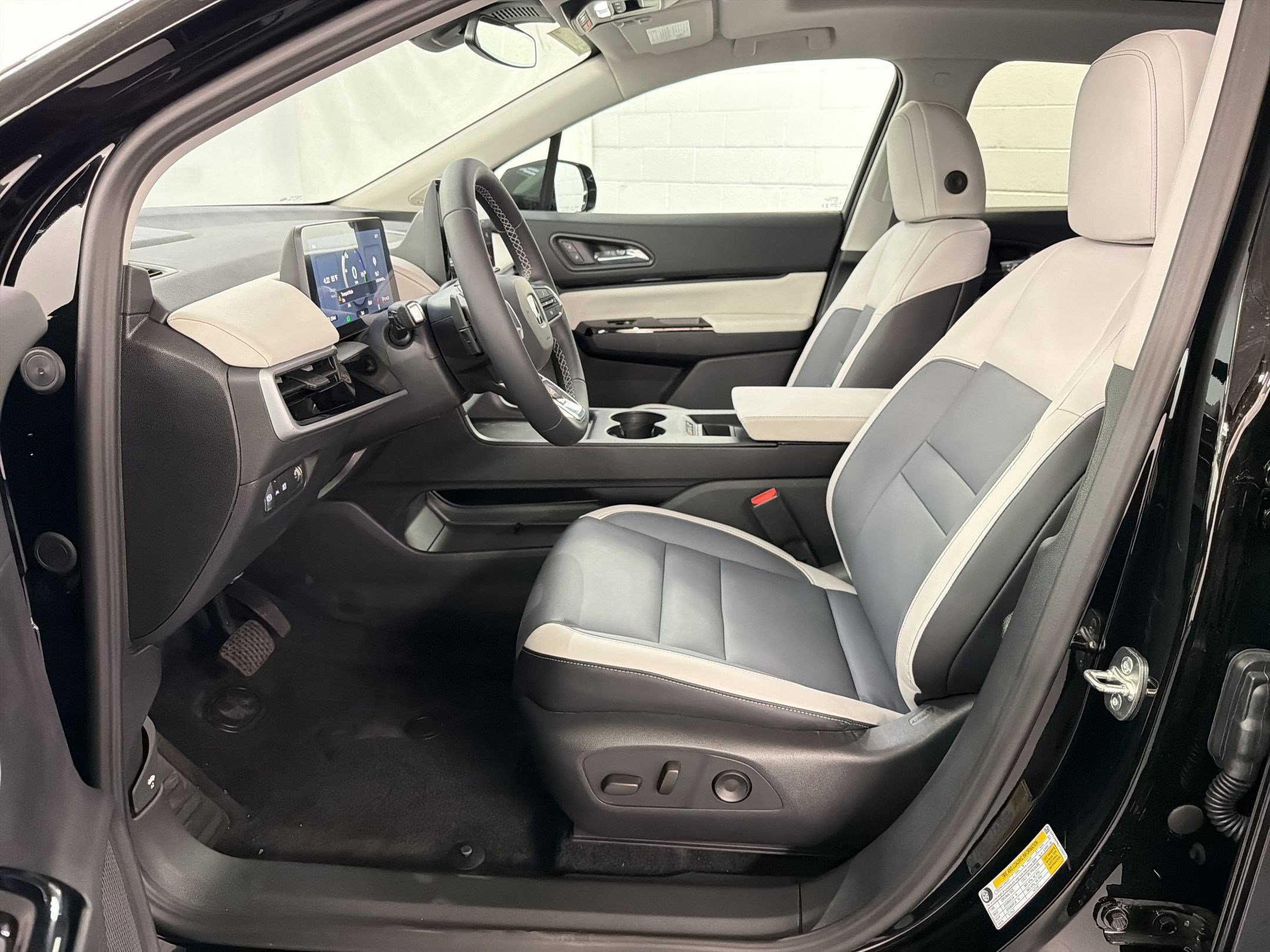 New 2026 Honda Prologue Touring image 5