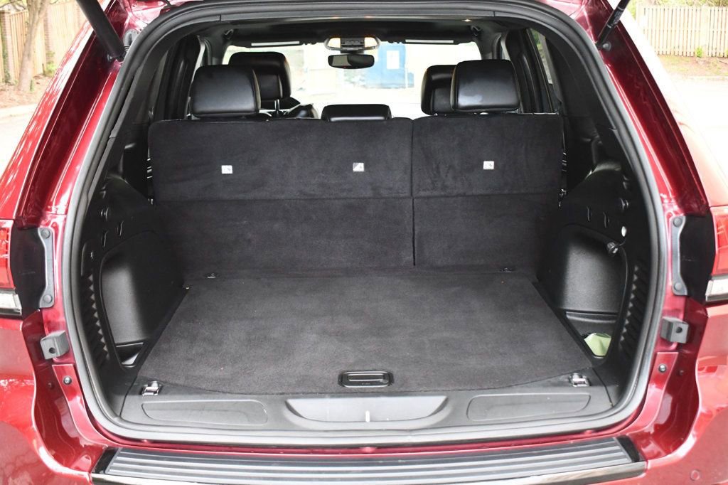 Used 2021 Jeep Grand Cherokee Limited X image 9