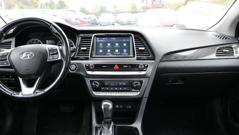 Used 2019 Hyundai Sonata Limited w/ Ultimate Package 04 FWD image 22