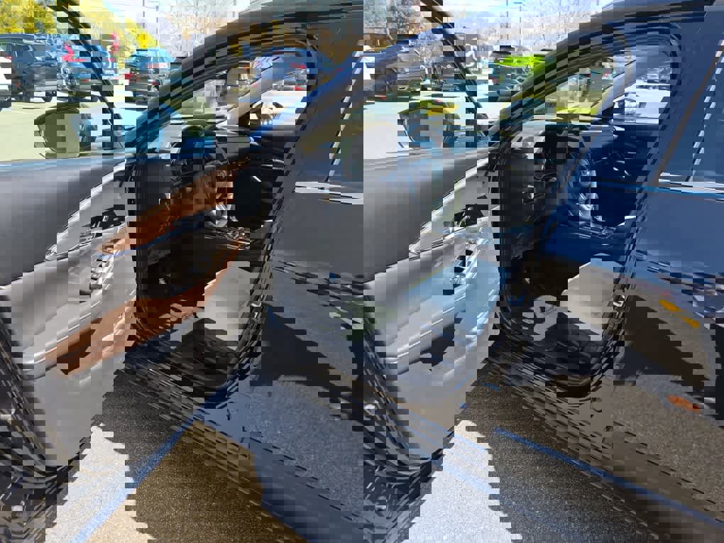 Used 2025 MAZDA CX-30 AWD 2.5 S w/ Premium Package image 11