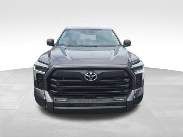 Used 2023 Toyota Tundra SR5 w/ SR5 Convenience Package image 9