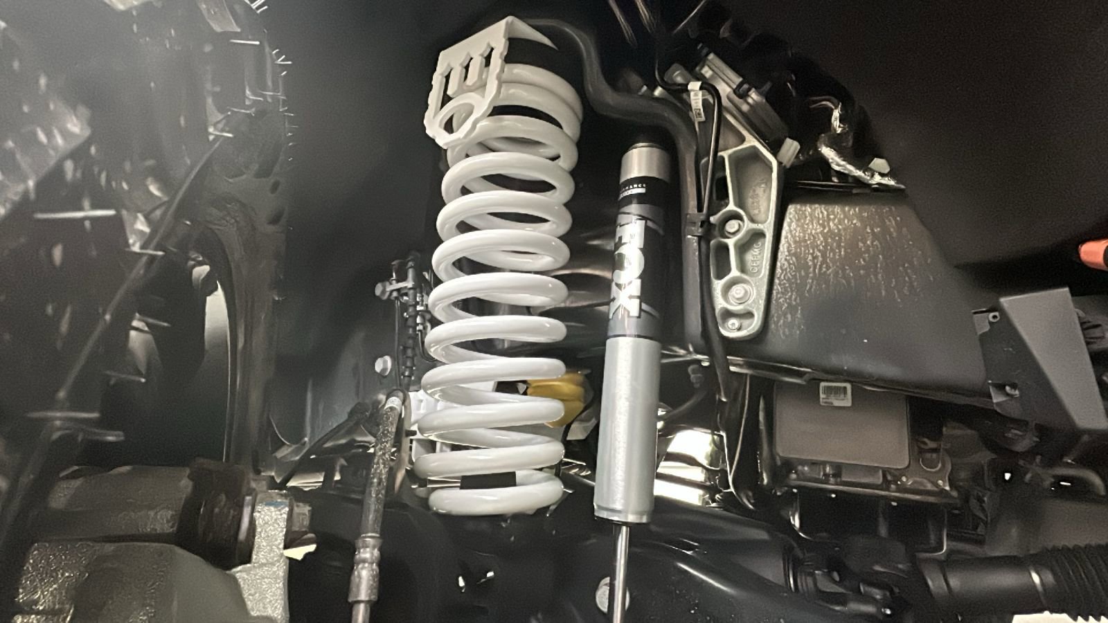 Used 2025 Ford F450 Platinum w/ FX4 Off-Road Package image 18