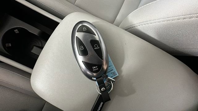 Used 2026 Hyundai Kona SEL Sport AWD/4WD image 23