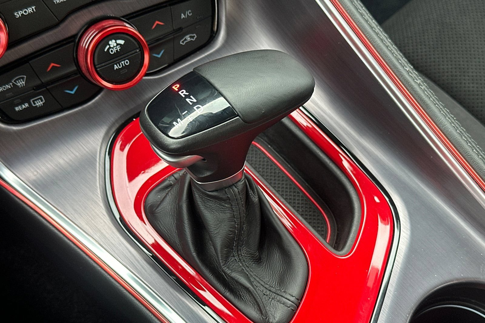 Used 2018 Dodge Challenger R/T Scat Pack RWD image 20