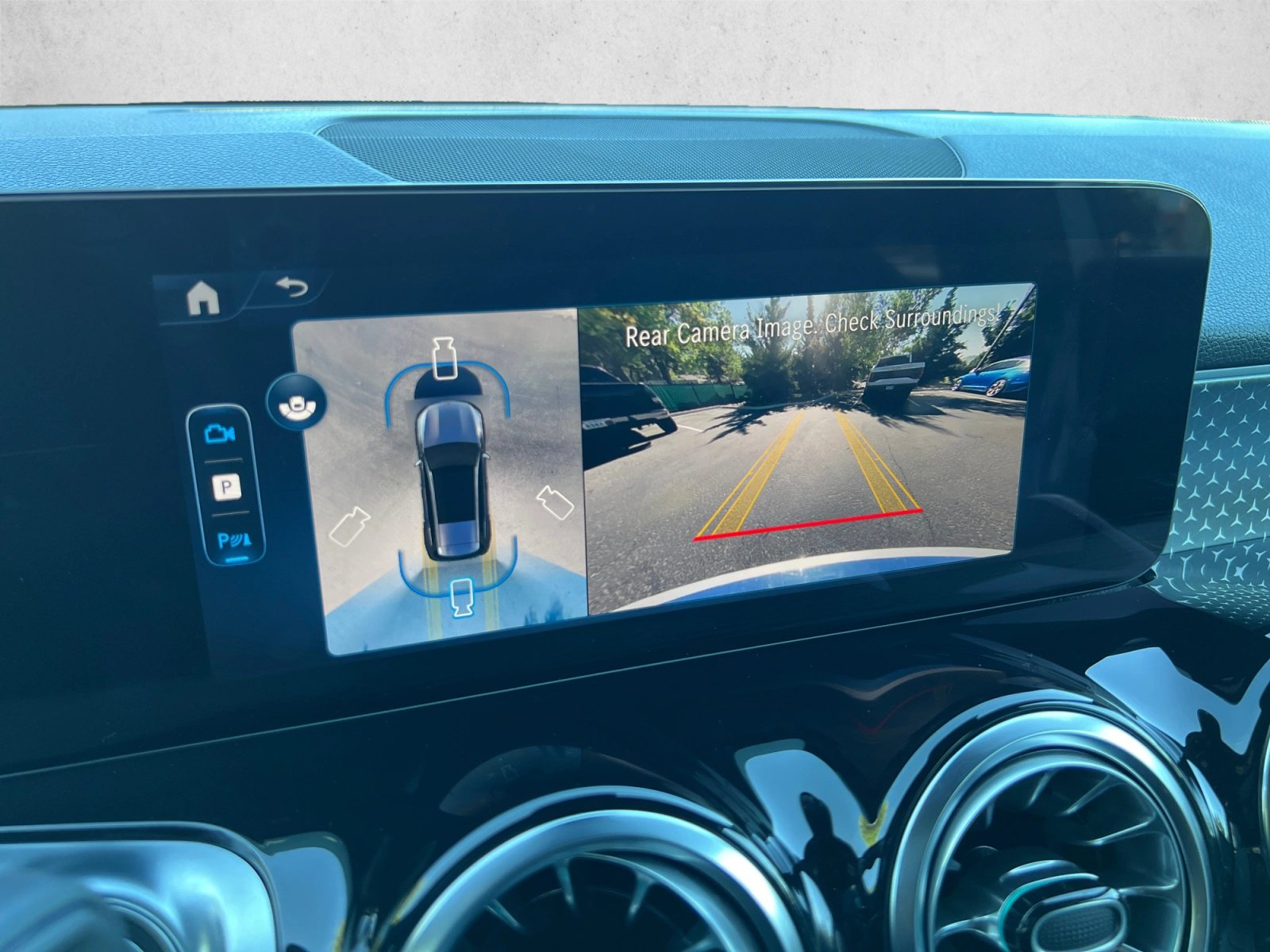 Certified 2026 Mercedes-Benz GLB 250 4MATIC image 17