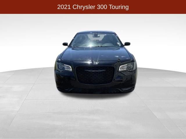 Used 2021 Chrysler 300 Touring w/ Sport Appearance Package RWD image 2