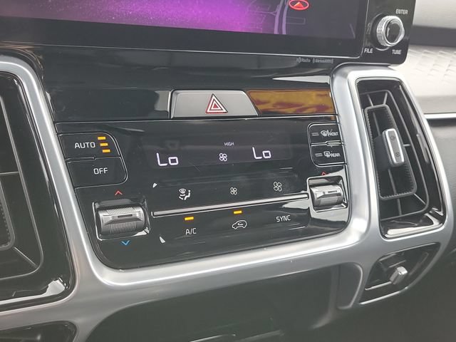 Used 2022 Kia Sorento SX AWD/4WD image 34