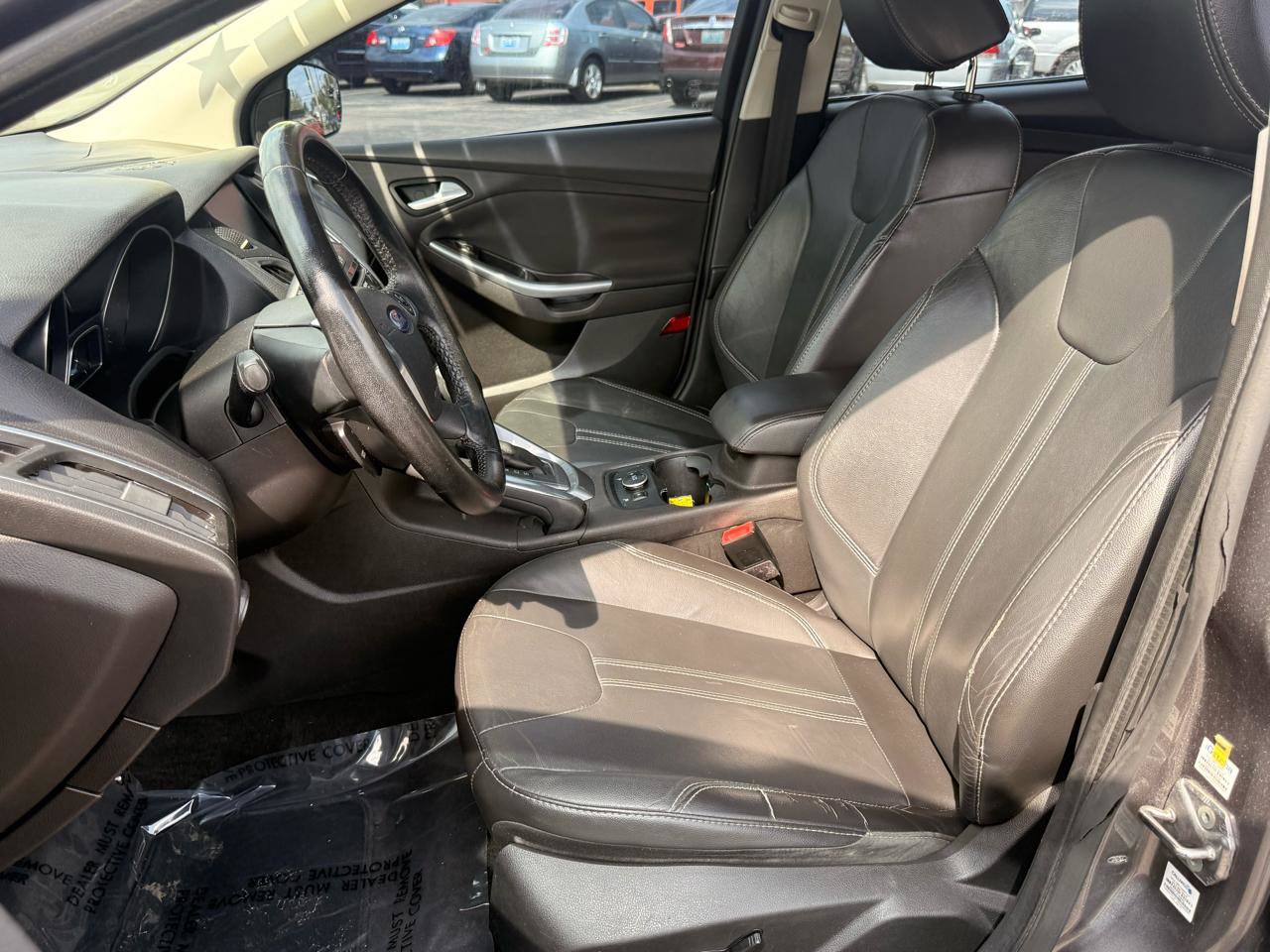 Used 2013 Ford Focus Titanium FWD image 14