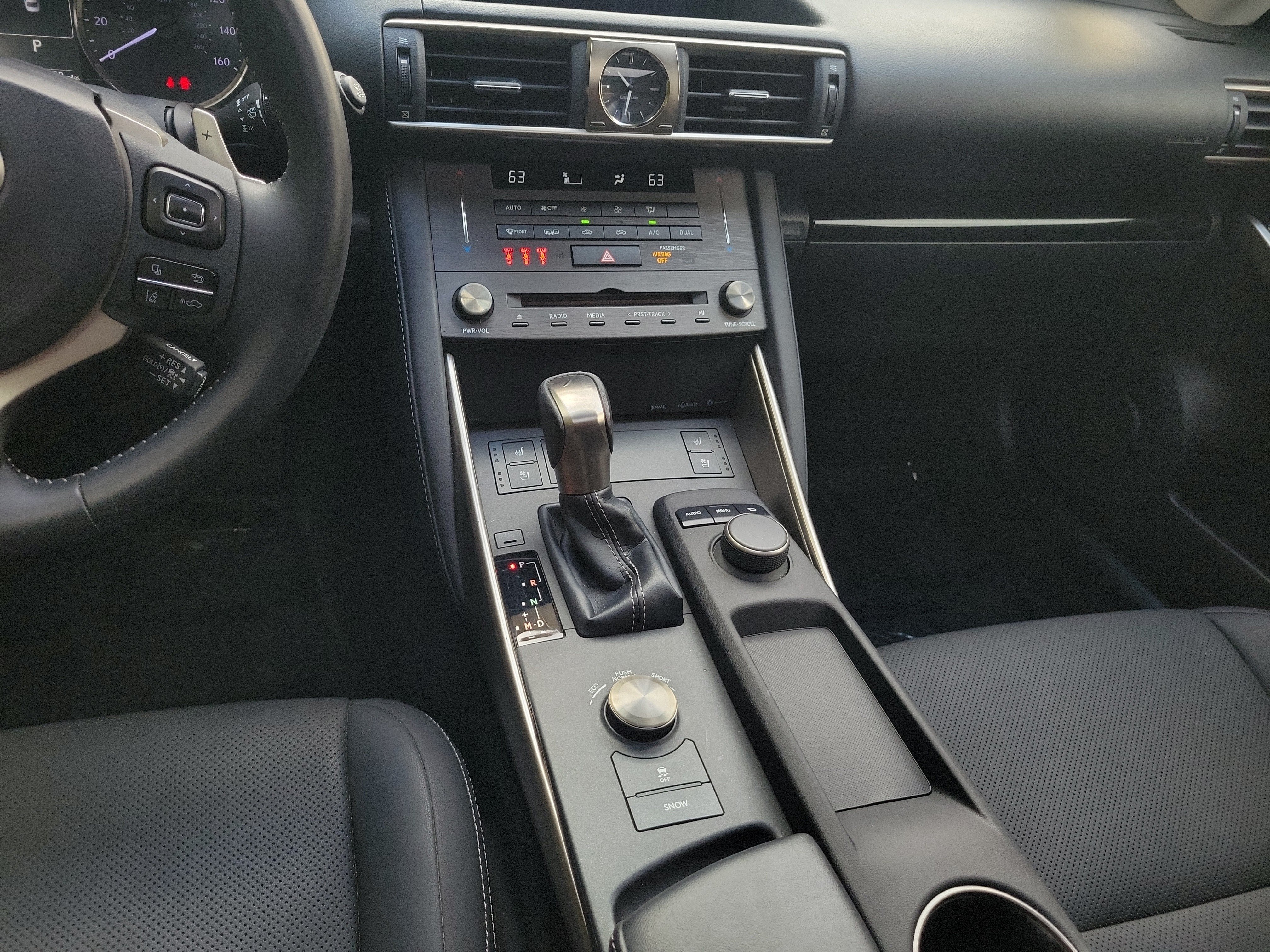 Used 2019 Lexus IS 300 w/ Premium Package RWD image 17