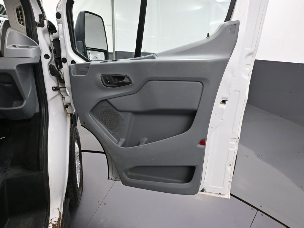 Used 2017 Ford Transit 350 XLT image 44