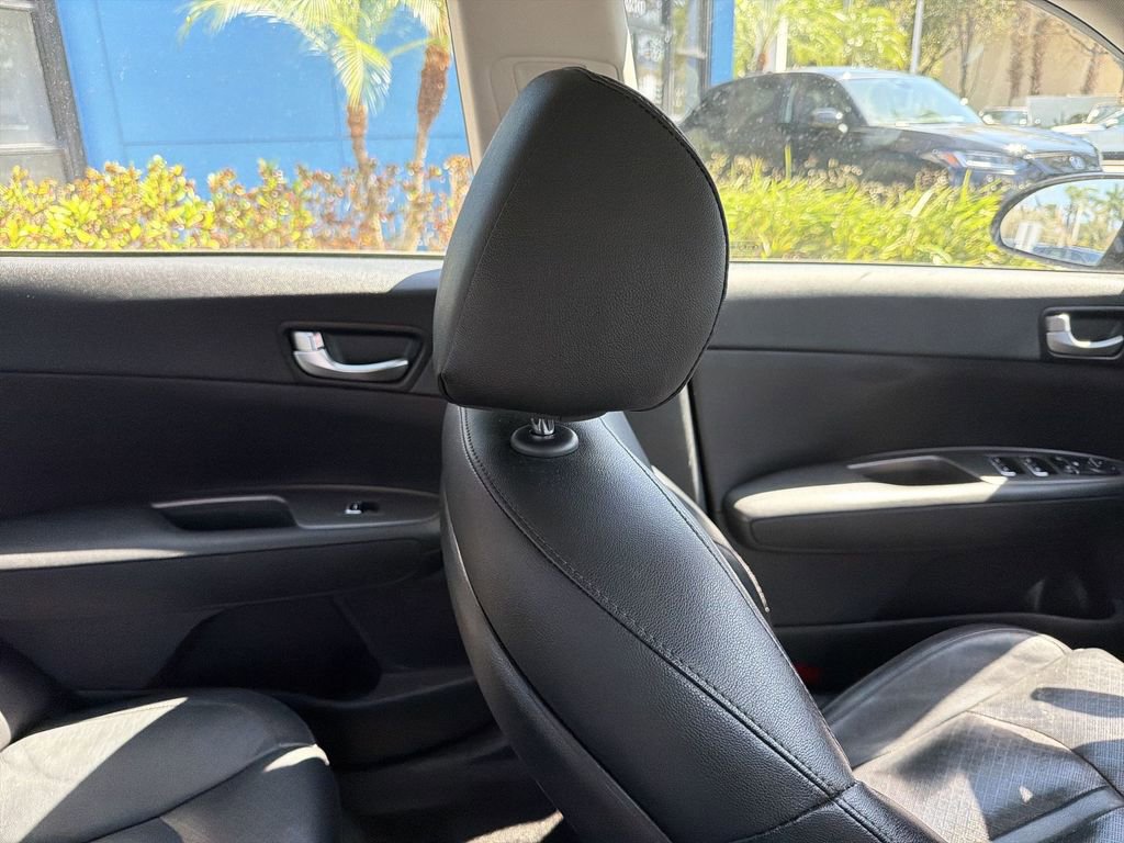 Used 2020 Kia Optima SE image 16