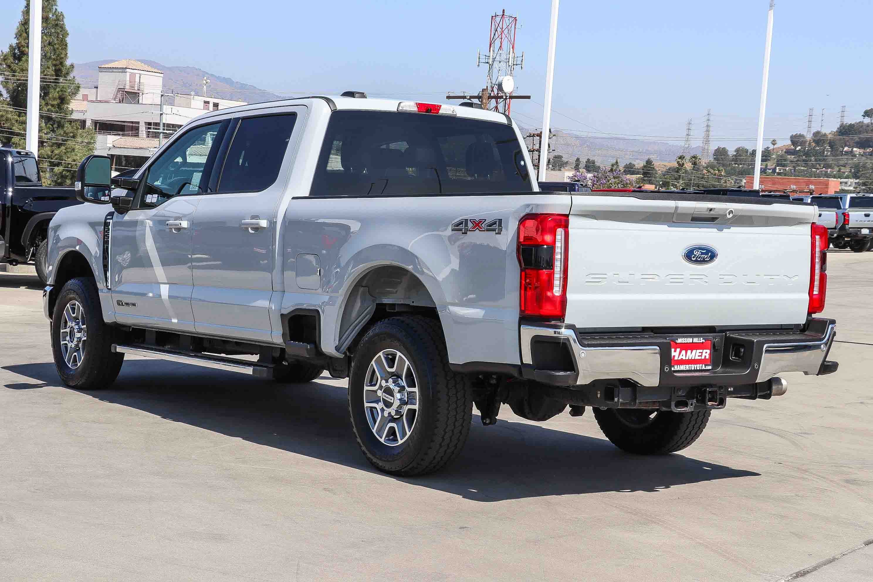 Used 2025 Ford F250 Lariat AWD/4WD image 5
