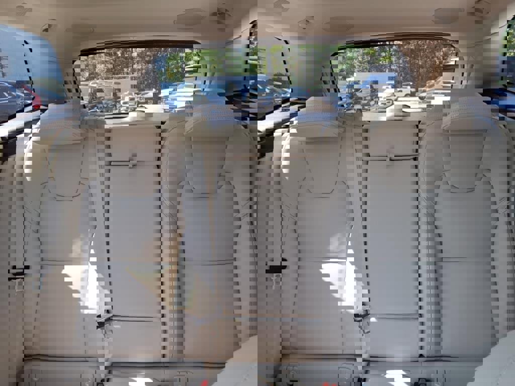New 2026 Volvo XC60 T8 Ultra image 16