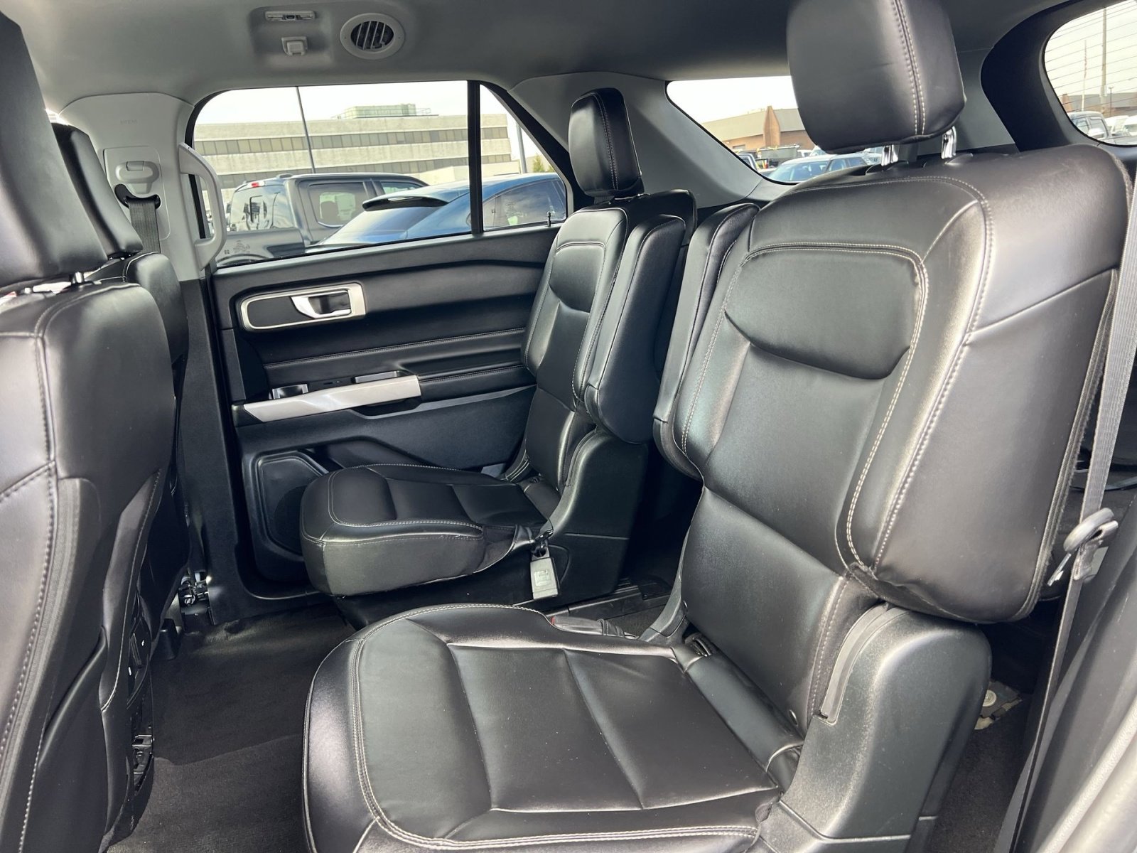 Certified 2023 Ford Explorer XLT w/ Equipment Group 202A image 23